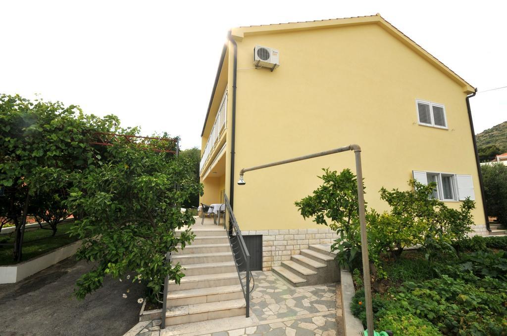 Apartments Marinko Trogir Quarto foto